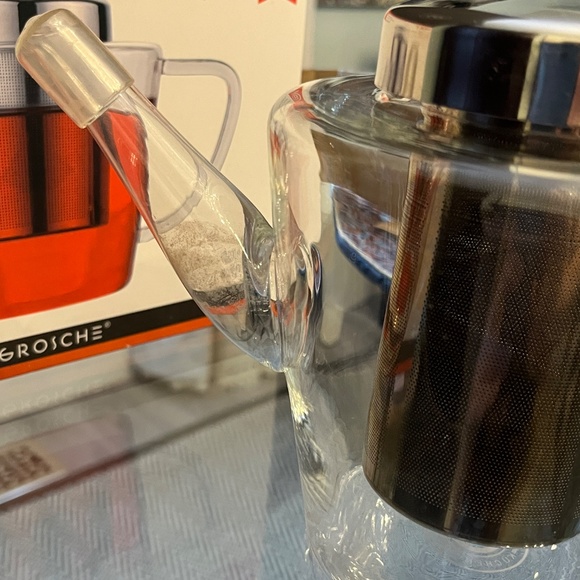 Grosche "Sicily" glass teapot with stainless steel infuser, 1200 ml/40.5 fl oz. - Picture 3 of 11